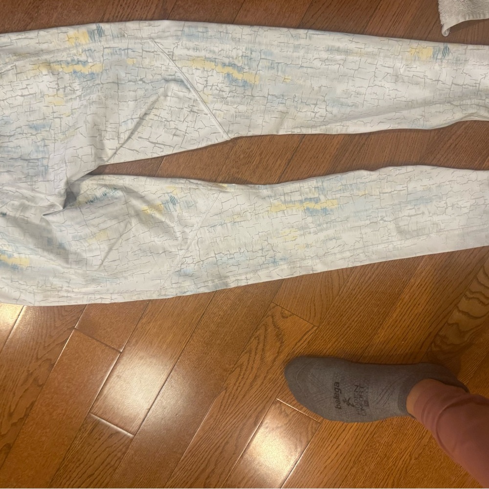Patterned Leggings never used